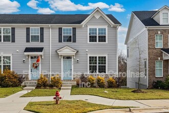 Building Photo - 332 Cramerton Mills Pkwy