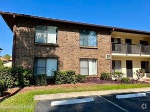Building Photo - 1515 Huntington Ln