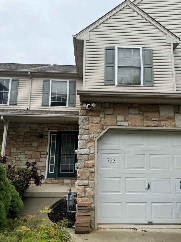 1755 Pinewind Dr, Alburtis, PA 18011 House Rental in Alburtis, PA