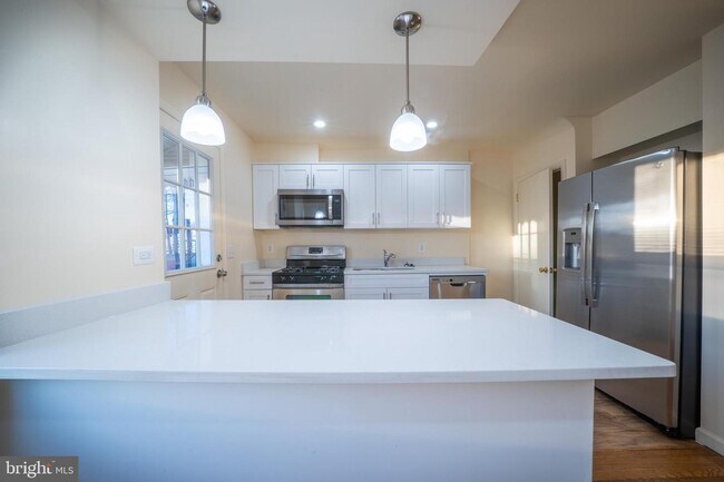 Building Photo - 4408 Norfen Rd