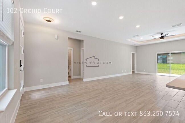 Foto del edificio - 102 Orchid Ct