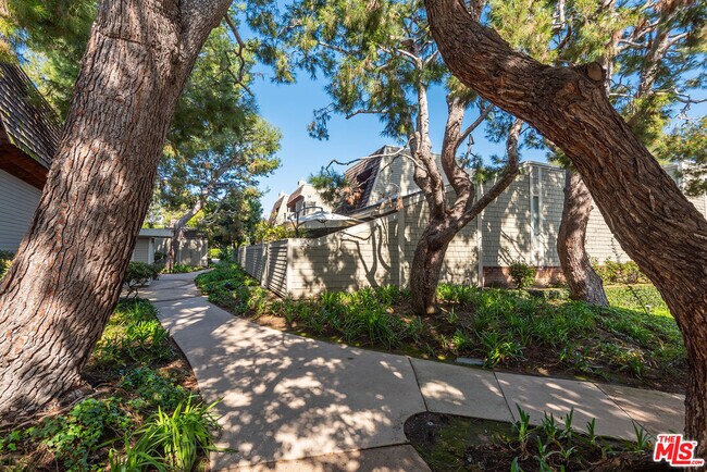 Foto del edificio - 4314 Glencoe Ave