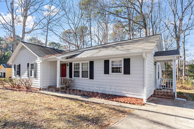 Building Photo - 214 Mayodan Dr