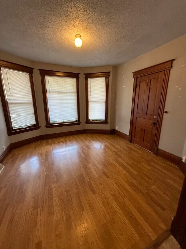 Foto del edificio - 2566 Hoard St