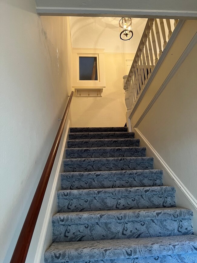 Front entry way stairs - 305 Mission St