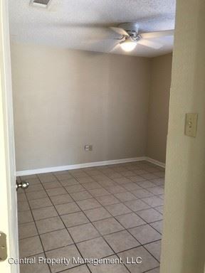 Foto del edificio - 14622 Central Woods Ave