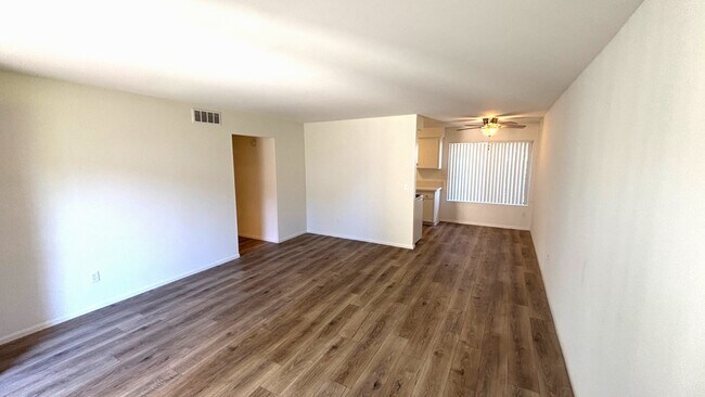 3HAB - Ranchouse Apartments *First Month Free*
