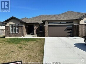 Building Photo - 85 Bordeaux Pl