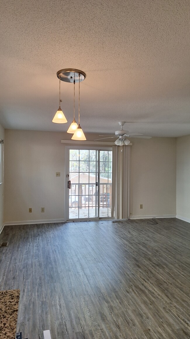 Living dining room combo - 1506 Shawnee St