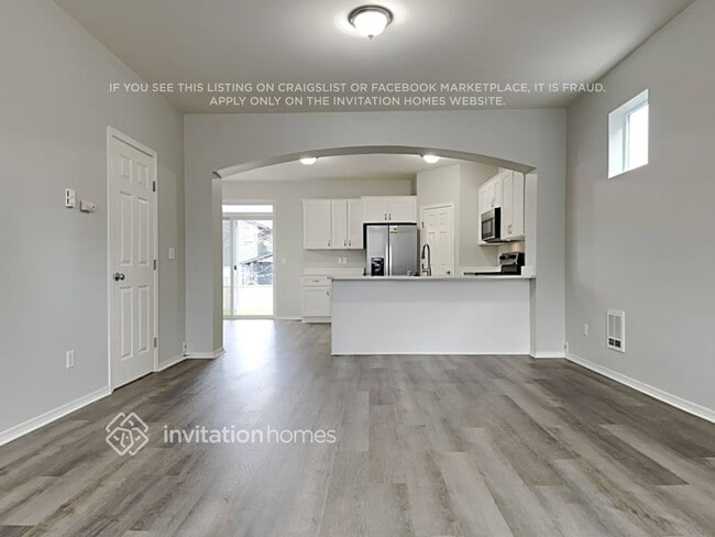 Building Photo - 8348 54th Ct SE