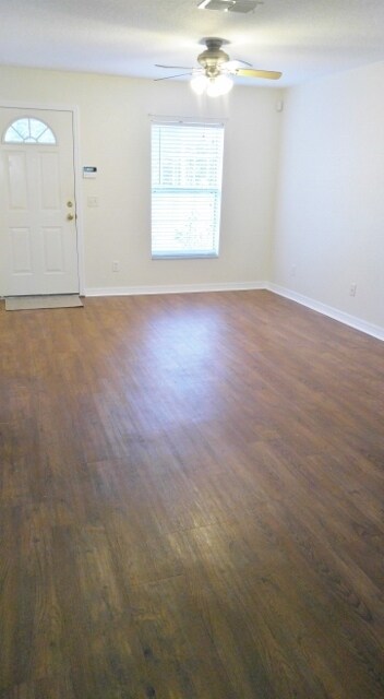 Building Photo - 2/2 Duplex in Citrus Springs