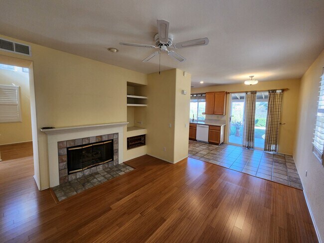 Building Photo - Scripps Ranch View Lot - 4 Bedroom 2.5 Bat...