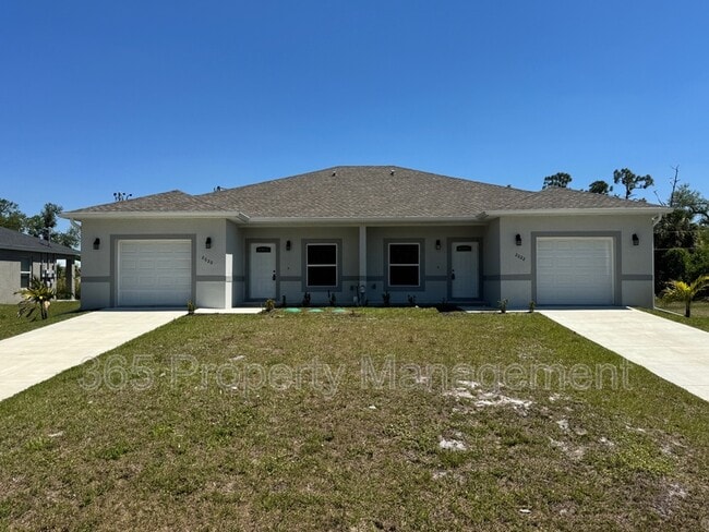 Building Photo - 2022 Dorion St