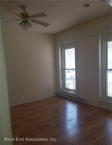 Foto del edificio - 213 N 4th St
