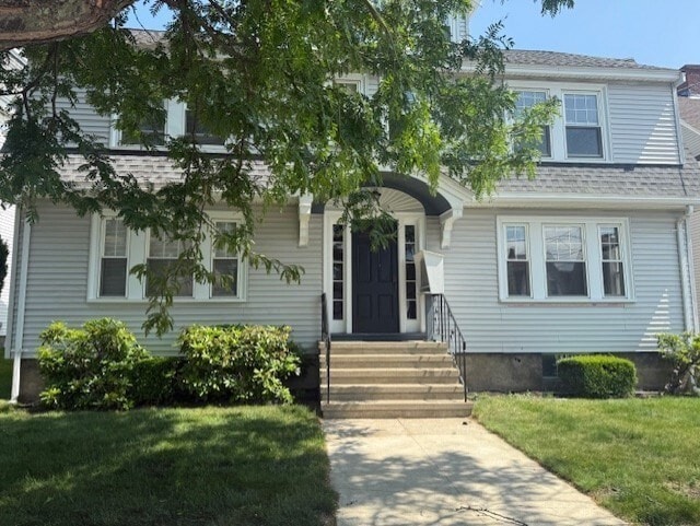 Primary Photo - 61 Glover Ave