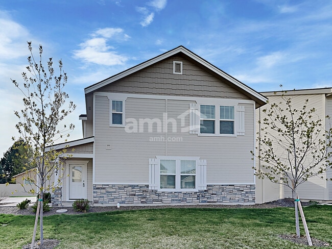 Building Photo - 4537 N Alester Ave