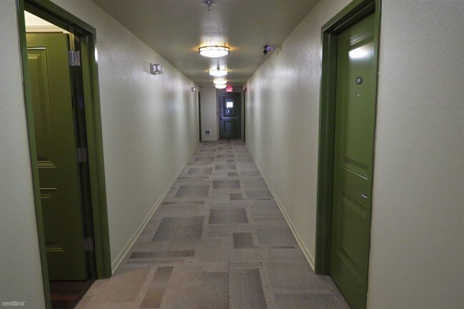 Foto del edificio - 1018 Chalmers St