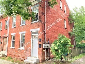 Building Photo - 161 Union St