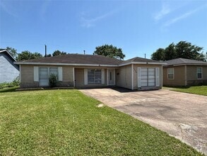 Building Photo - 3208 Suiter Way