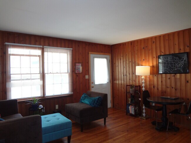 Living Room - 432 S Greensboro St