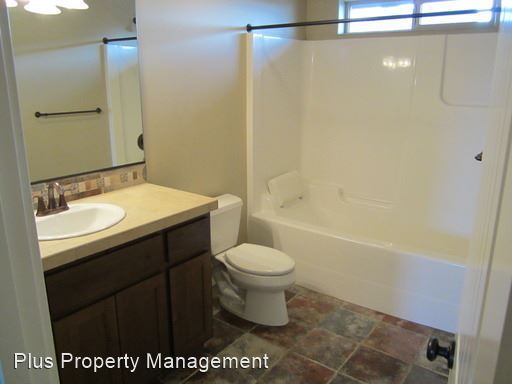 Foto del edificio - 3 br, 2.5 bath House - 415 NW 25th St