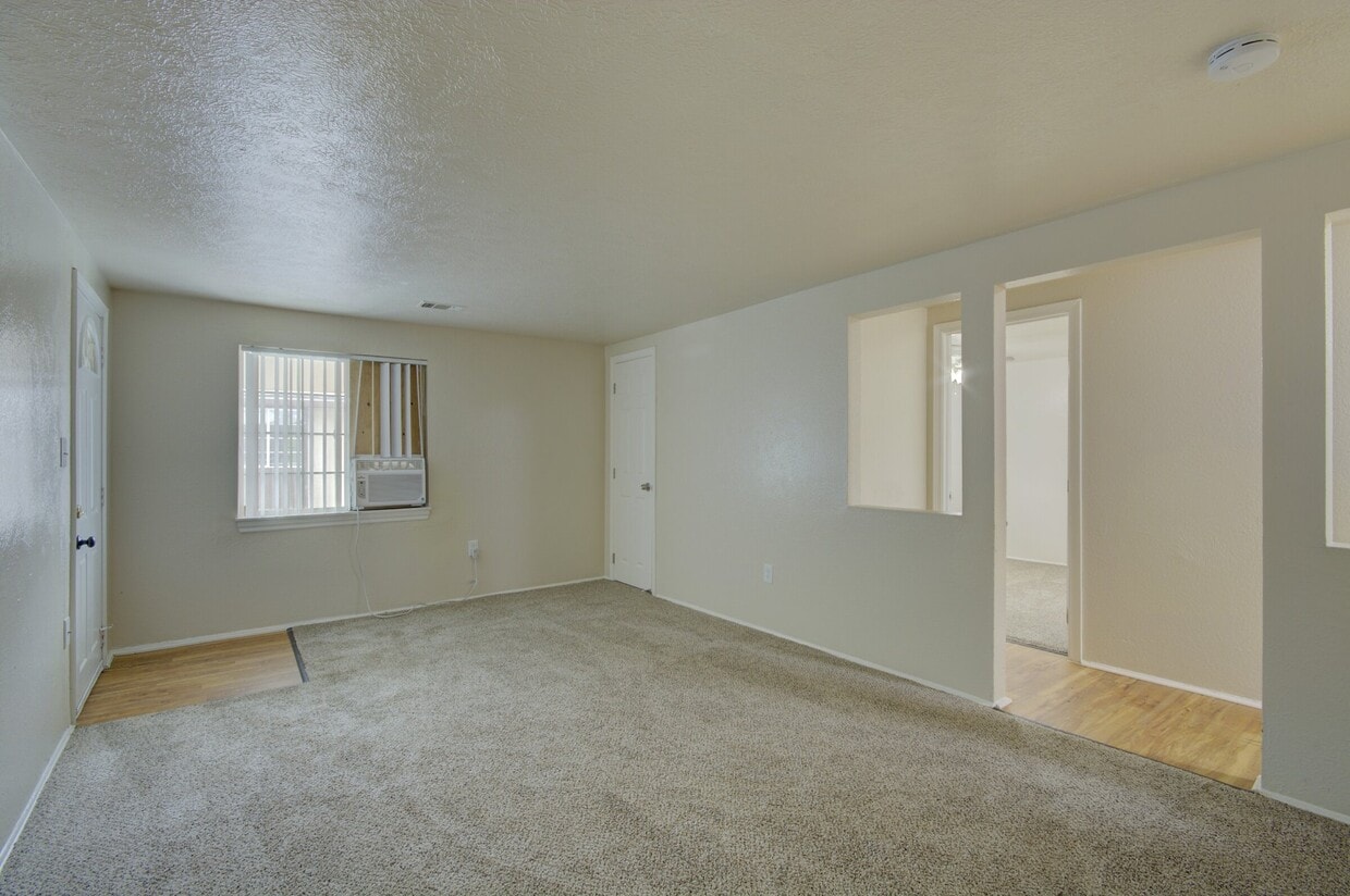 Photo - 8101-8195 W 9th Ave (Lakewood, CO)