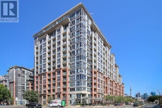 Building Photo - 1-601 Shaw St