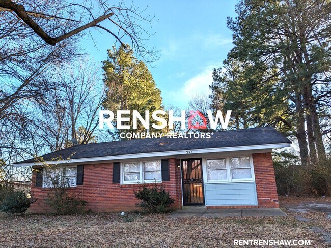 Foto del edificio - 339 Stoneham - Upgraded 3 Bed / 1.5 Bath i...