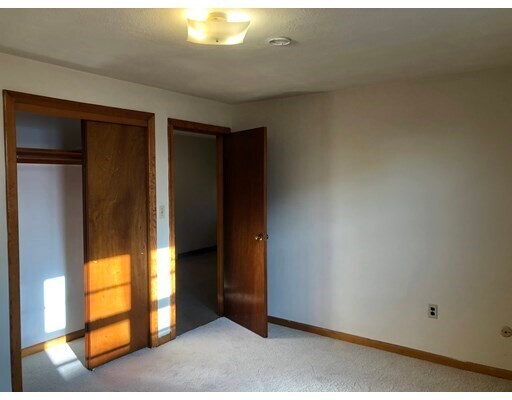 Building Photo - 89 Trapelo Rd
