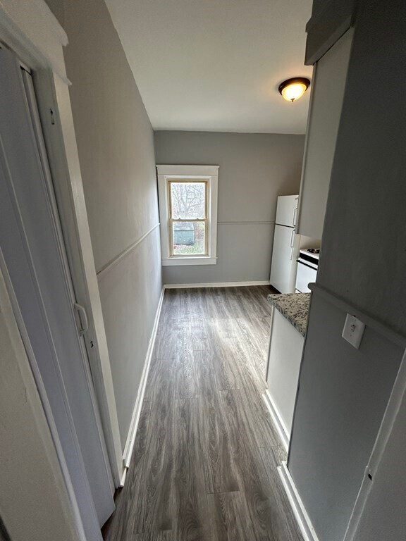 Building Photo - 623 Birch St