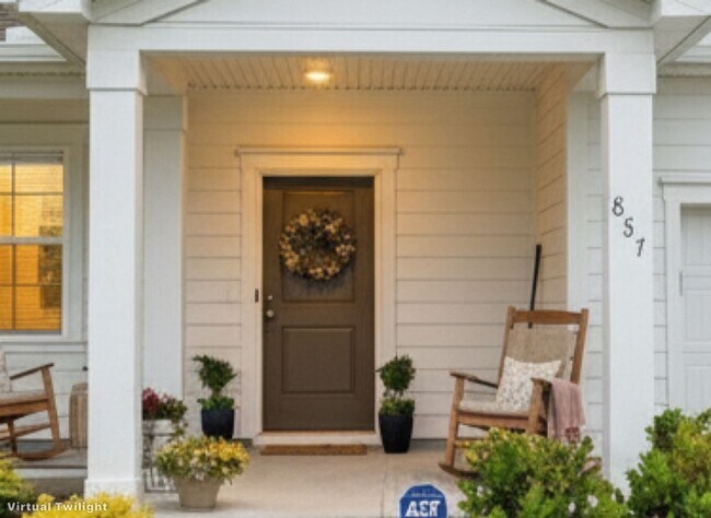 Foto del edificio - 3 bedrooms, 2 1/2 bathrooms in Richmond Hill's Heartwood Community