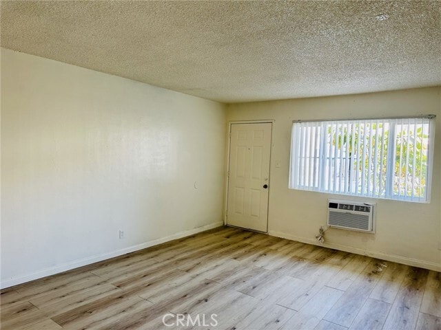 Building Photo - 4830 Canoga St