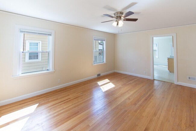 Foto del edificio - 7208 33rd Ave