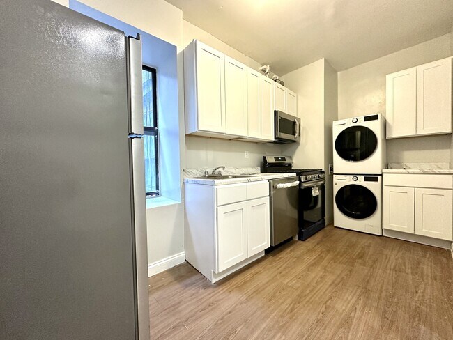 Foto del edificio - 87 Post Ave