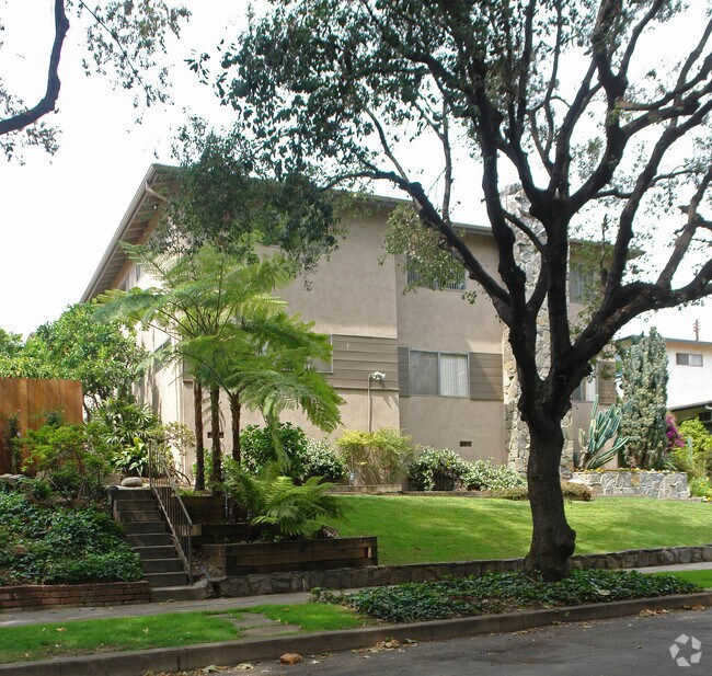 Building Photo - The Hardison