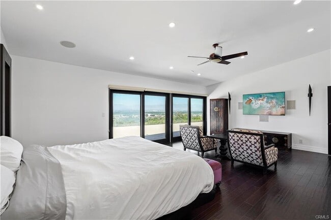 Foto del edificio - 18911 La Montana Pl