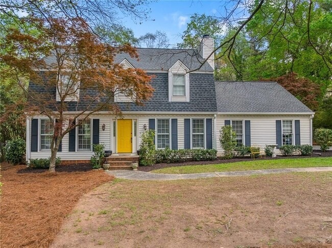 Building Photo - 632 Holt Rd NE