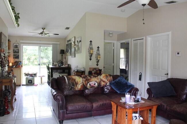 Foto del edificio - 15780 95th Ln N