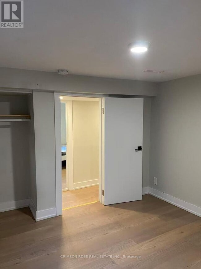 Building Photo - 502 Brookside Dr