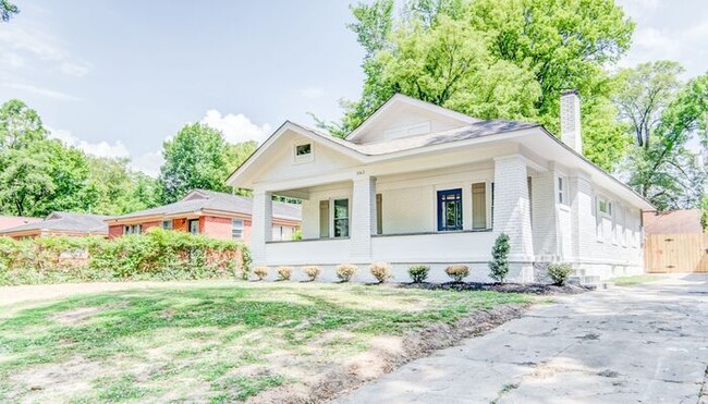 Building Photo - Fully Renovated Property in Downtown Memphis!