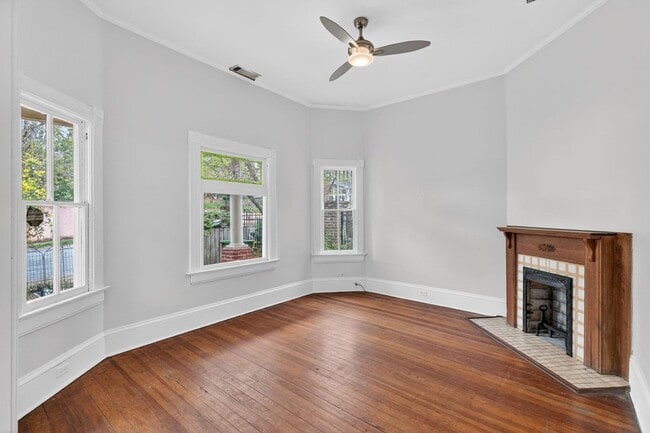 Foto del edificio - 321 Orleans St SE