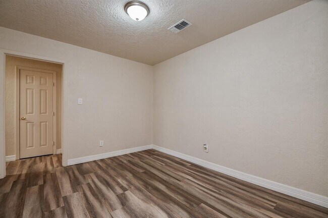 Building Photo - 538 Rainy Meadow Ln