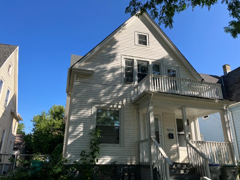 324 E Chambers St Unit Lower, Milwaukee, WI 53212 Apartment for Rent
