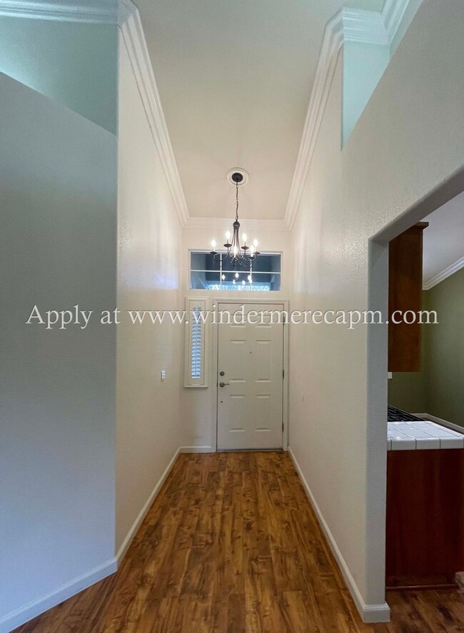 Foto del edificio - Charming 3-Bedroom, 2-Bath Rental Home in ...