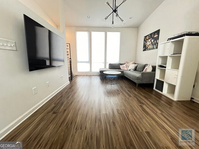 Foto del edificio - 440 Latta St NE