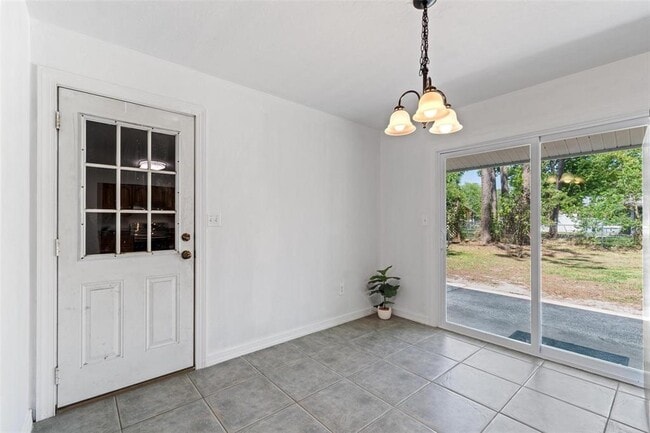 Foto del edificio - 5815 NW 26th Ter