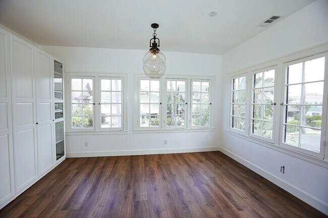Foto del edificio - 3520 W 12th St