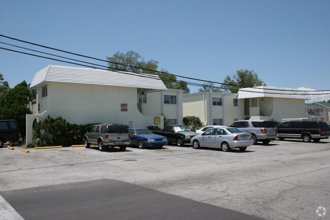 Building Photo - 13130 N 20th St