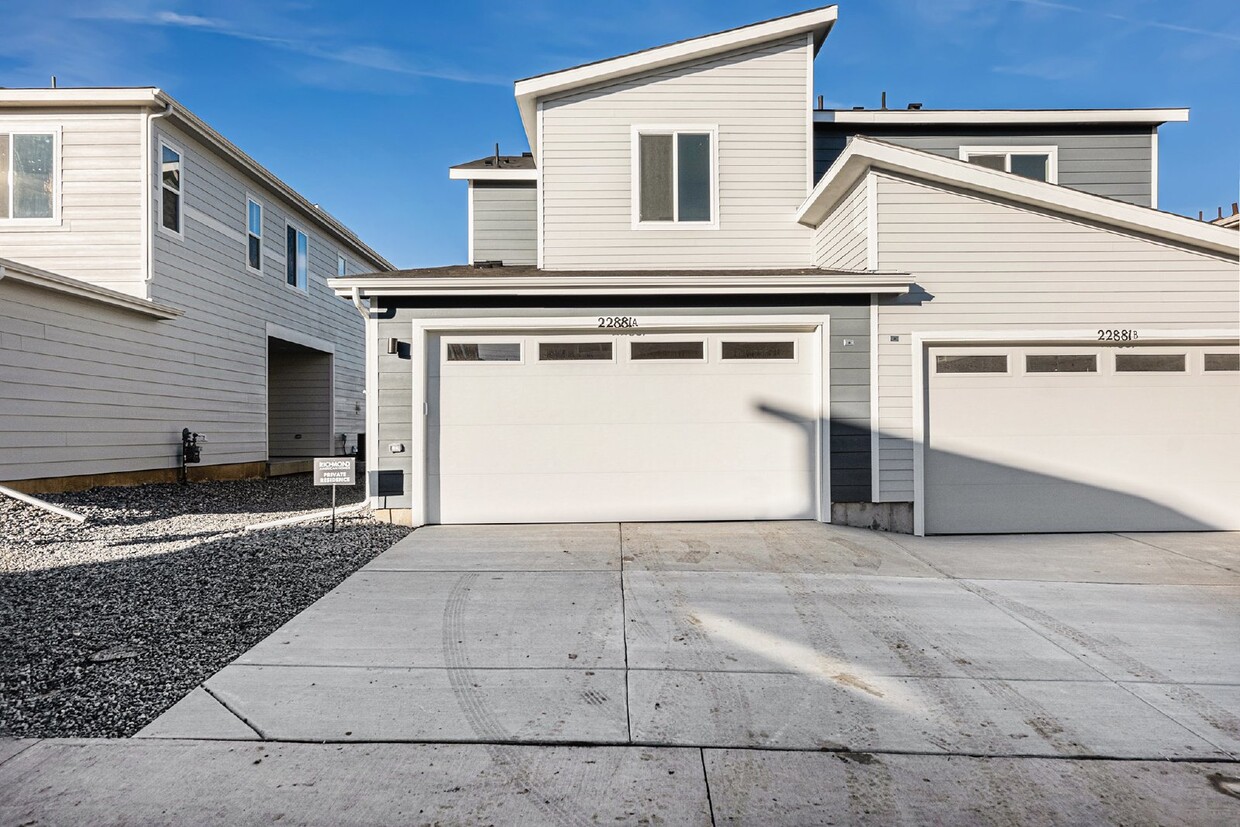 Primary Photo - Contemporary 3-Bedroom Duplex in Aurora’s ...