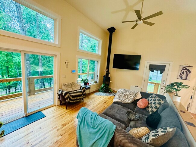 Foto del edificio - 1399 Golf Course Rd